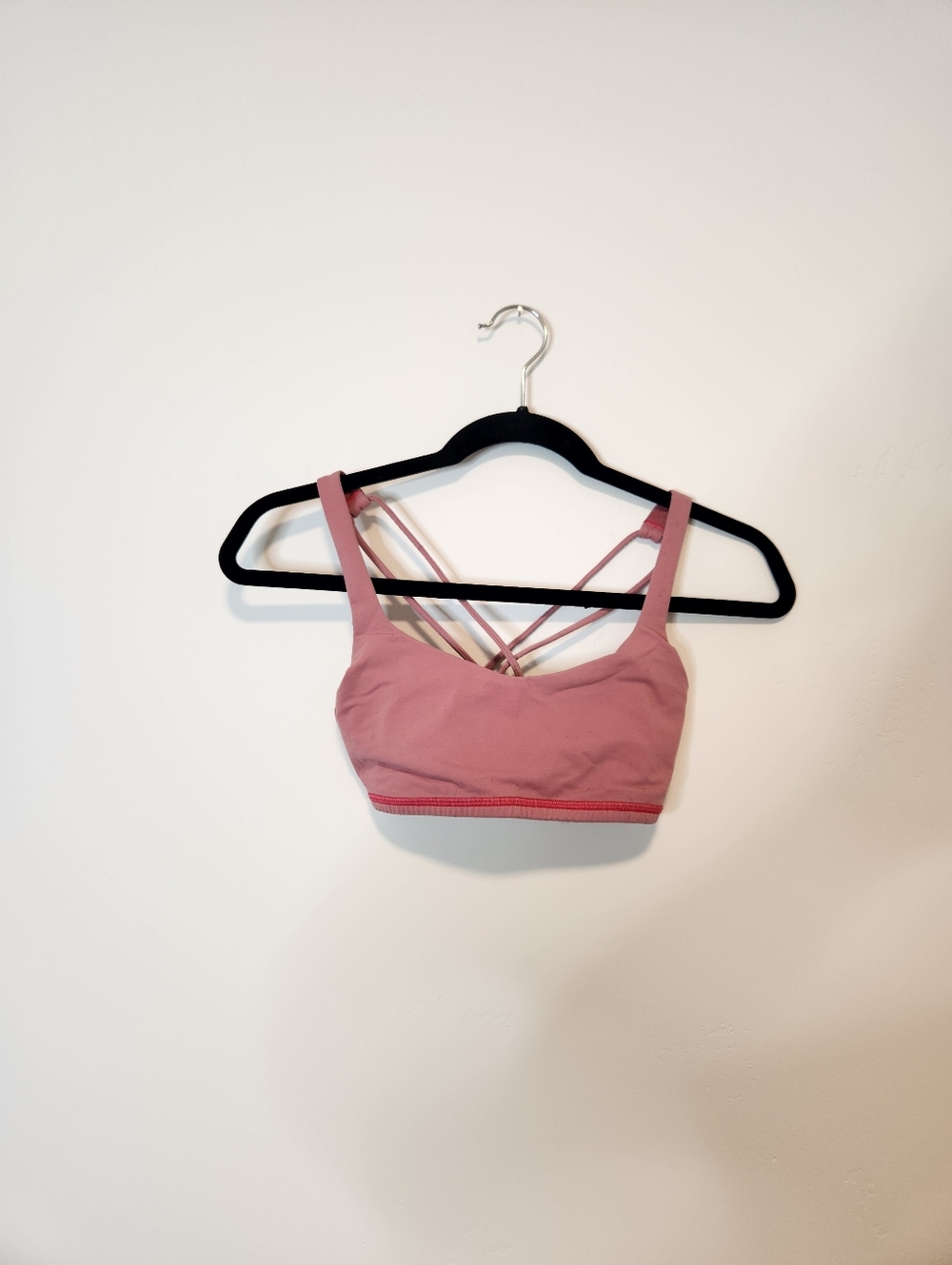 Lululemon Free To Be Bra Size 4